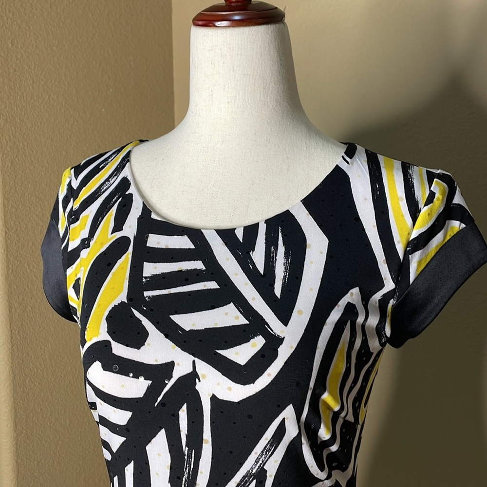 Cache dress. - Picture 5 of 9